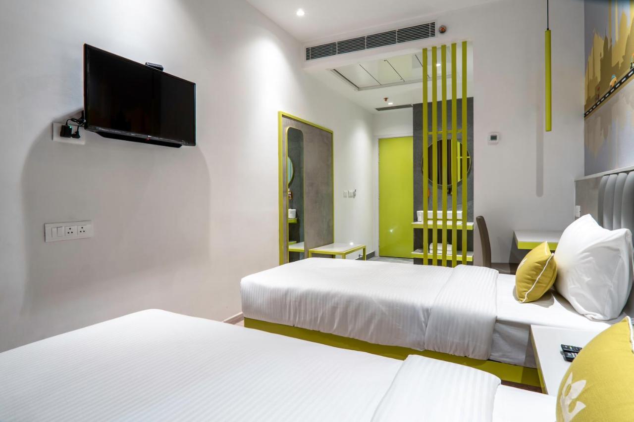 Hotel Le Roi Express Paharganj Neu-Delhi Exterior foto